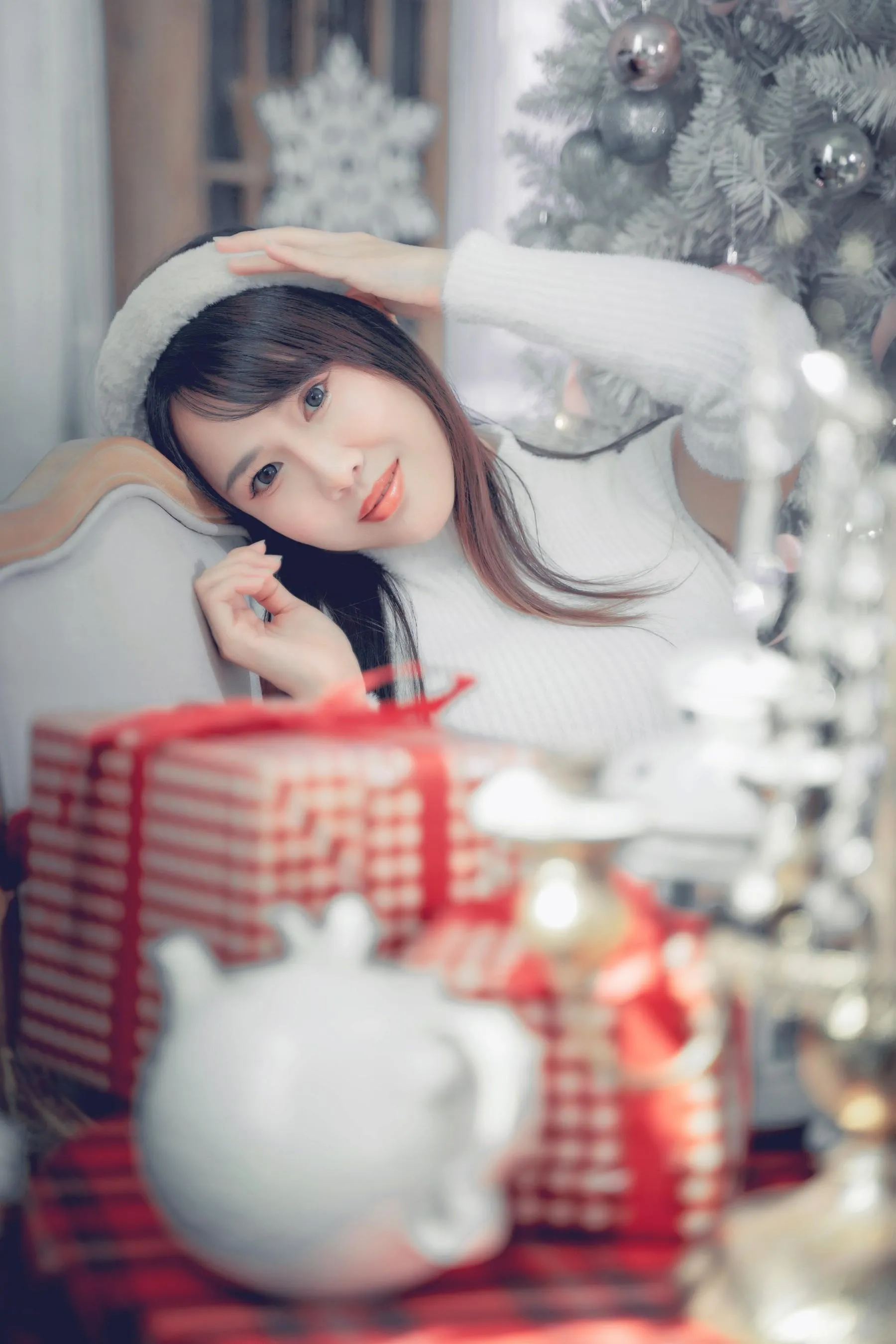 [YITUYU艺图语]2021.12.21 圣诞少女 lin [42P]插图